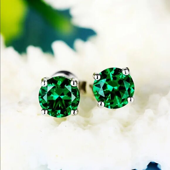 925 Sterling Silver Womens 2ct Green Emerald Gemstone Stud Earrings 2 ct Jewelry